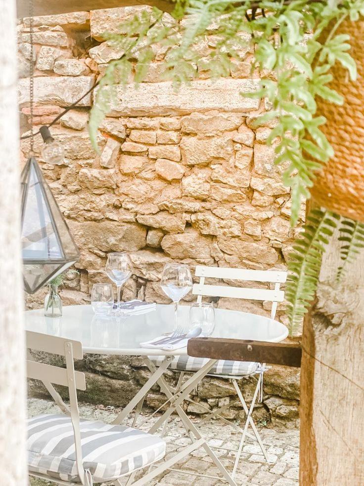 Dix Restaurant & Chambres D'Hotes, Sainte-Alvere, Dordogne Bagian luar foto